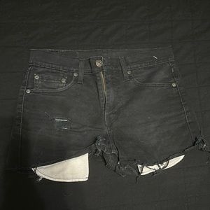 Levi’s Black jean shorts Women size 24